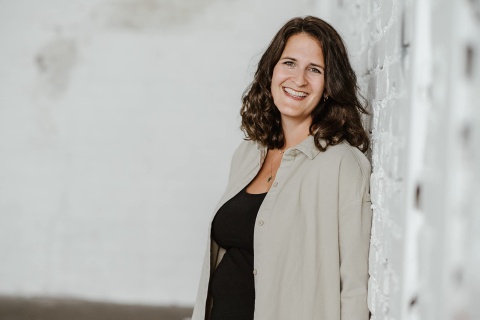 Die Autorin Sara Lorenz-Bohlen beschäftigt sich mit den grossen Fragen.