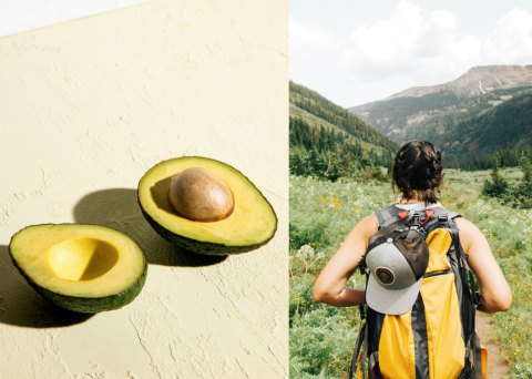 Aufgeschnittene Avocado und eine Frau beim Wandern